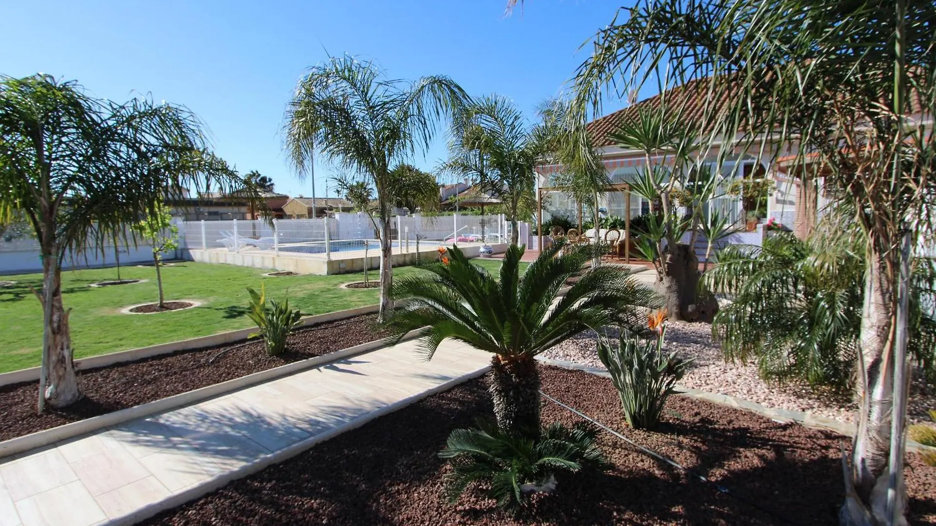 Casa Con Piscina Privada Cerca Del Mar, Mascotas Bienvenidas, Wifi Gratis, Playa Para Perros - Es-184-39 Riumar Spain